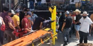 Once lesionados deja el desplome de carpa en Muestra Gastronómica de Santiago de Anaya