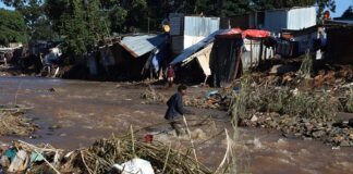 Continúan inundaciones, ahora en Sudáfrica, hay 400 muertos