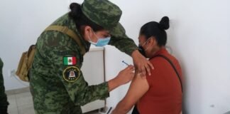 Instala 18/a Zona Militar puesto de vacunación contra el covid-19 en Central de Autobuses