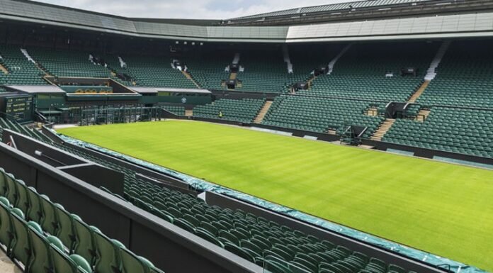 Vetan de Wimbledon a tenistas rusos y bielorrusos