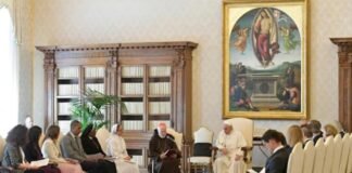 Papa Francisco pide informe anual sobre atención de casos de abusos a menores