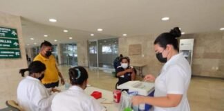 Aplicarán medio millón de AstraZaneca en ciudad de México en esta etapa intensiva