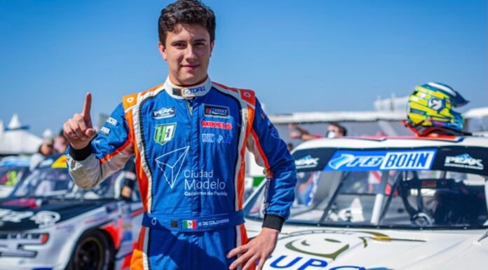 Recuerda Rodrigo de Colombres a sus maestros en su día