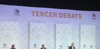 Reprochan ausencia de Menchaca en debate