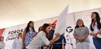 Firma Caro Viggiano ‘Pacto por la primera infancia’