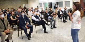 Médicos externan a Caro Viggiano situaciones que aquejan al sector