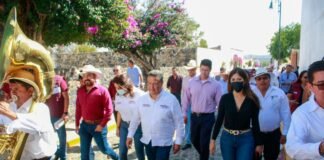 Entusiasmo de la gente debe traducirse en las urnas: Julio Menchaca