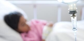 Ómicron puede tener relación con hepatitis aguda infantil