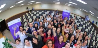 Realizan la segunda consulta entre mujeres en Hermosillo, Sonora