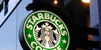 Starbucks se va de Rusia; cierra 130 cafés