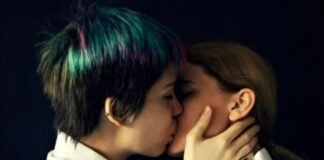 Beso, ¿Práctica evolutiva o aprendida para demostrar afecto?