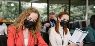 ¿Cómo el coaching empresarial beneficia la productividad de los empleados?