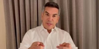 Alejandro Moreno, ‘Alito’, es retenido en el AICM, esta madrugada