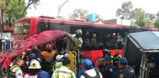Deja accidente vial en Insurgentes 3 heridos graves
