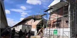 ¡Lamentable! Colapsa estructura de bodega, hay un muerto en CDMX