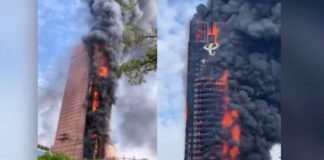 Incendio arrasó torre ‘China Telecom’