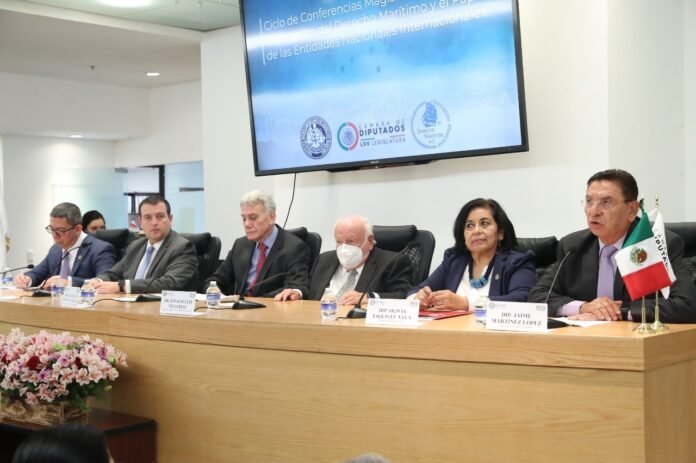 8CB8C37E-3930-4354-8E59-760B41A67132