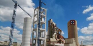 A más de un mes sin luz, trabajadores de Cooperativa Cruz Azul reclaman reconexión de electricidad en planta