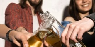 ¿Se podrá tomar alcohol en las calles de la CDMX por Grito de Independencia?