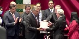 Entrega Adán Augusto López el 4to. Informe de López Obrador en la Cámara de Diputados