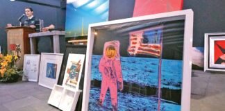 Subastan arte espacial para financiar plan satelital Pakal