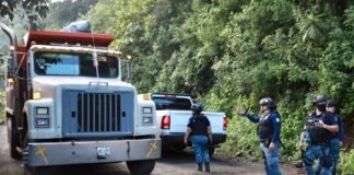 Seguridad Pública libera los accesos a la Minera Autlán y detiene a manifestantes