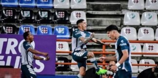 En su casa, los Tuzos eliminan a Tigres y se meten a semifinales 2-2