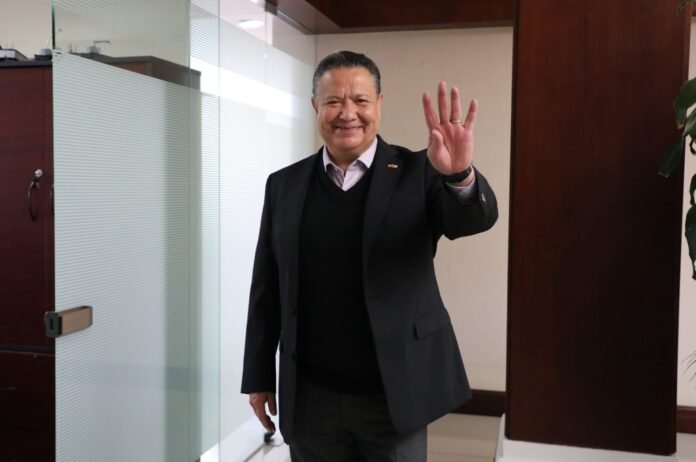 JMS Intituto para devolver al pueblolo robado
