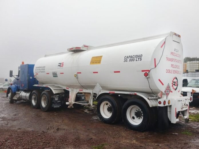 Recuperan combustible huachicoljpeg