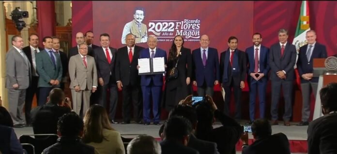 AMLO