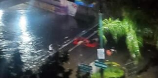 Muere ahogada automovilista en su vehículo inundado en Temixco