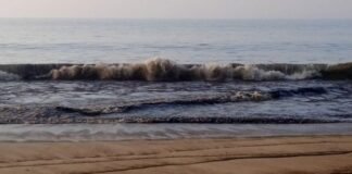 Aún sin acciones para sanear las playas y ríos afectados por derrames de PEMEX