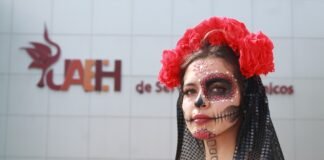Comunidad de la Autónoma de Hidalgo, celebra el Día de Muertos UAEH CELEBRA DIA DE MUERTOS