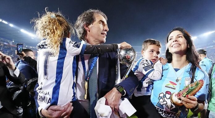 Europa o la Selección Mexicana, el futuro de Almada