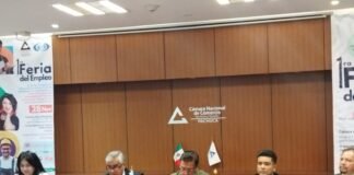 Realiza Canaco primera Feria del Empleo