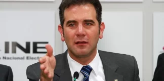 “Guarden las palas, no es tiempo de entierros” Lorenzo Córdova LORENZO