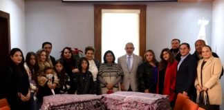 El Colegio de Notarios del Estado de Hidalgo realizó un donativo de mil cobijas al Sistema DIFH El Colegio de Notarios del Estado de Hidalgo realizó un donativo de mil cobijas al Sistema DIFH