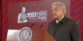 AMLO insta a las corcholatas de 2024 que sigan con la mañanera amlo mañanera