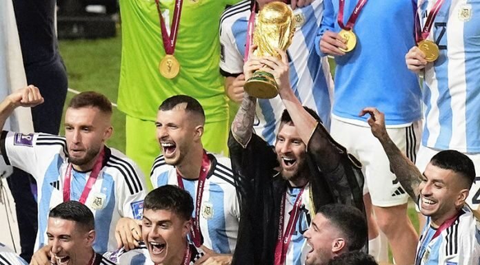 Reconoció Guillermo Almada el título de Leo Messi en Qatar argentina-campeon