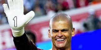 Recordaron al Cóndor, en su décimo aniversario luctuoso