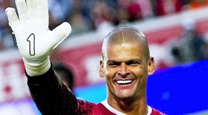 Recordaron al Cóndor, en su décimo aniversario luctuoso