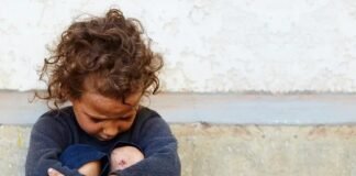 En México viven en situación de orfandad 131 mil menores, estiman en el Senado