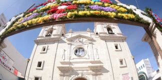 ¡Entren santos peregrinos! Cientos de peregrinaciones arriban a La Villita