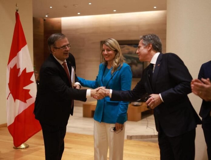 élanie Joly de Canadá y Antony Blinken de U.S. Department of State.