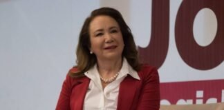 UNAM despide a la asesora de tesis de la ministra Yazmín Esquivel Foto Especial