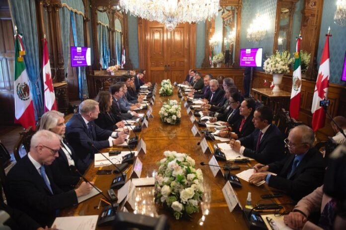AMLO acuerda con Trudeau dialogar personalmente con empresas canadienses