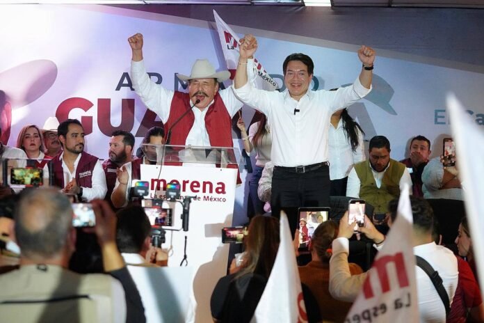 De manera explicita el presidente de Morena pide a gobernadores que inviten a os aspirantes a la candidatura presuidencial, entre ellos, Monreal De manera explicita el presidente de Morena pide a gobernadores que inviten a os aspirantes a la candidatura presuidencial, entre ellos, Monreal