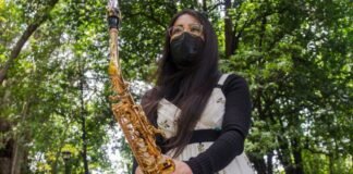 Liberan a Juan Antonio Vera, agresor de Elena Ríos, saxofonista atacada con ácido