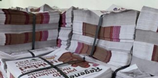 Denuncian resguardo de propaganda de Morena en la Cámara de Diputados