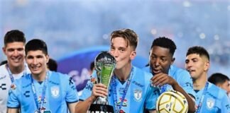 Presumen los Tuzos nueve triunfos seguidos en el Hidalgo tuzos-campeones-696x507